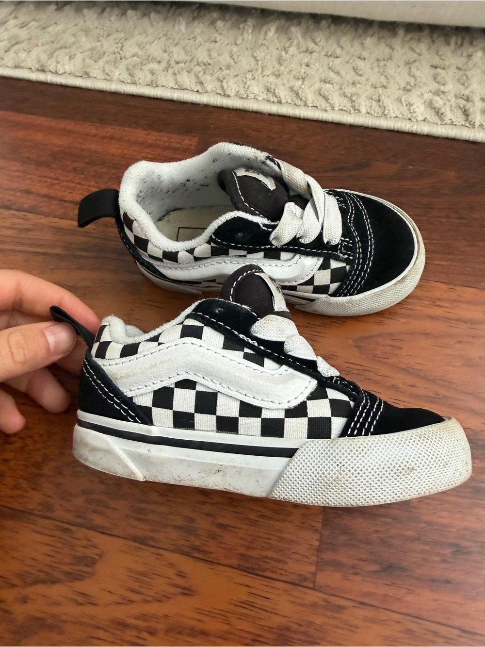 size 6 Vans Black & White Checkered Kids Sneakers - Casual Skate Style